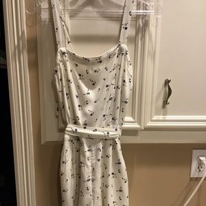 Medium white floral short romper